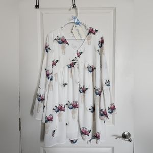 Peach Love California White Longhorn Bell Sleeve Dress - S